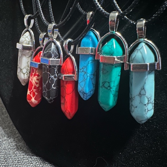 Set of 7 Marble Style Crystal Necklaces - Picture 2 of 5